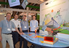 Team TNO next to the Roadmap launched together with the Hortivation Foundation late last year. The purpose of the roadmap is to prepare greenhouses for future developments by means of six 'tracks'.